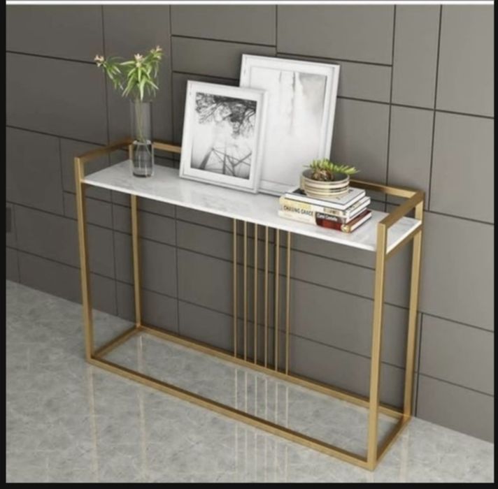 Консоль для прихожей