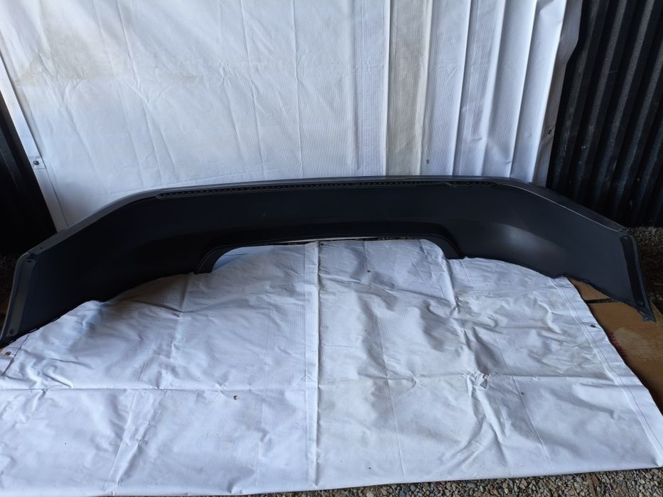 Задний бампер Фольксваген Поло до рест