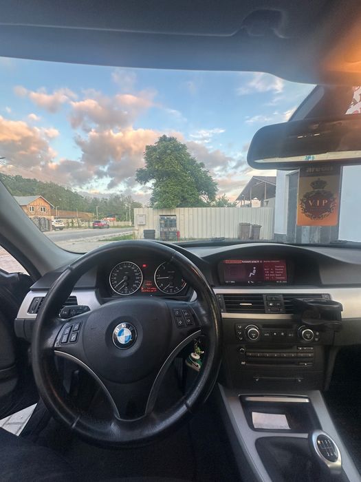 De vanzare BMW E90 320 D