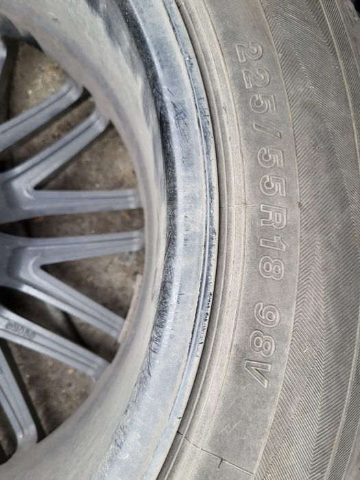 Продам диски с летними шинами