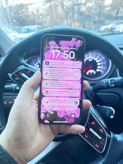 Продам айфон 13 а идеальном состоянии