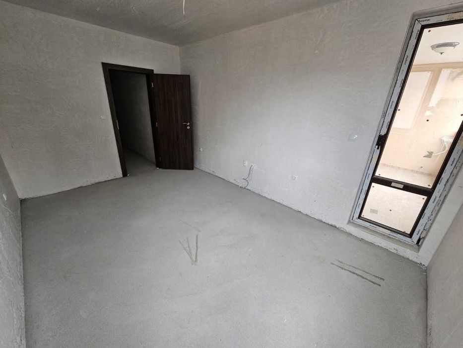 Продава се Двустаен апартамент в Пловдив, Мараша - 71 кв.м за 890 €/кв.м - Снимка #2