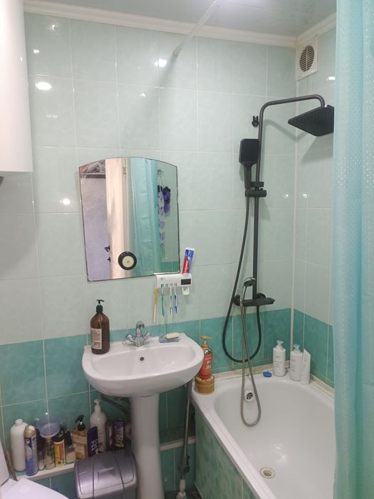 Продам теплая и уютная квартира.