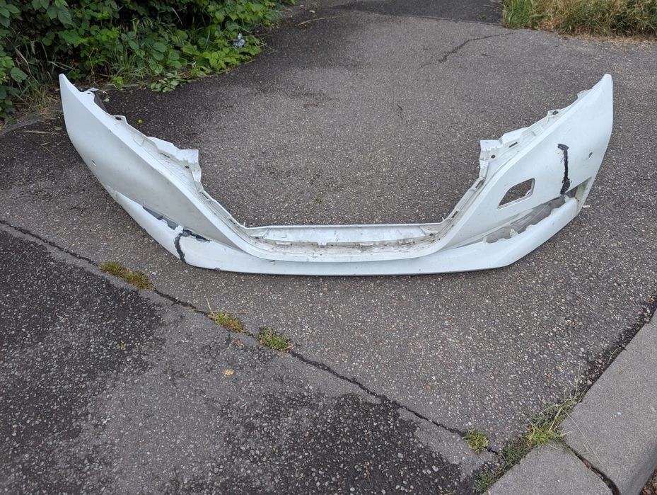 Bara față Nissan Leaf 2019