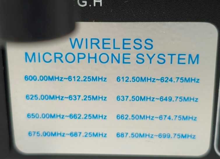 Беспроводная система из 8 микрофонов