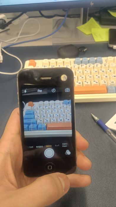 Iphone айфон 4s продам