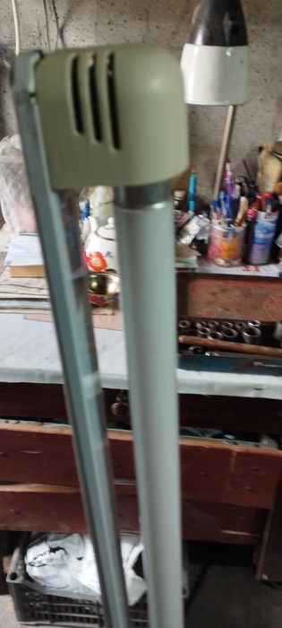 Продам настенные светильники