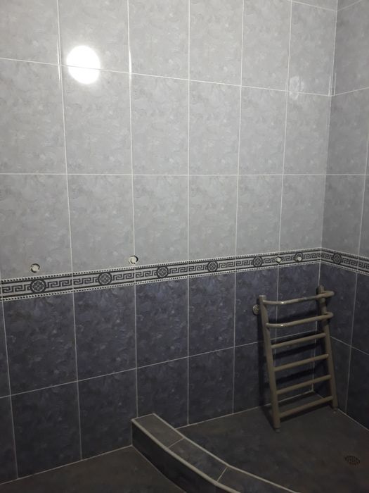 Yangi qurilgan uchaska sotiladi 3 sotug' O'nqo'rg'on Ункурган