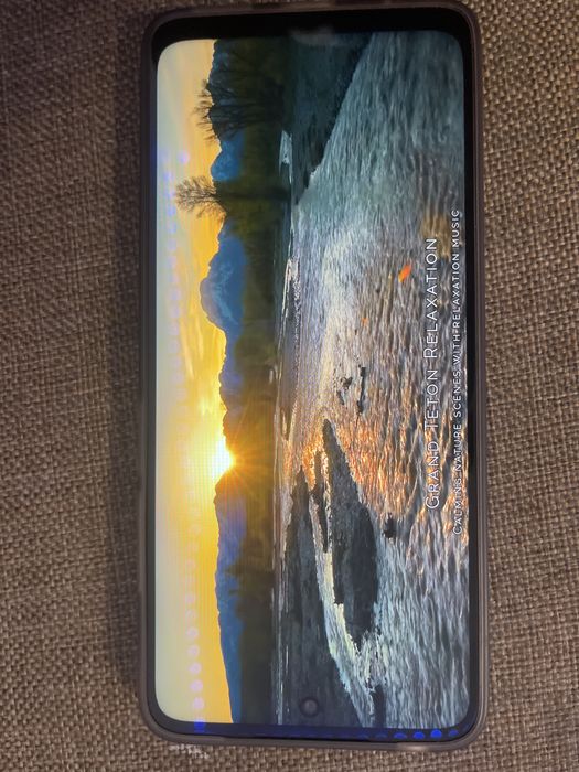 Vand / schimb   Motorala G05 verde