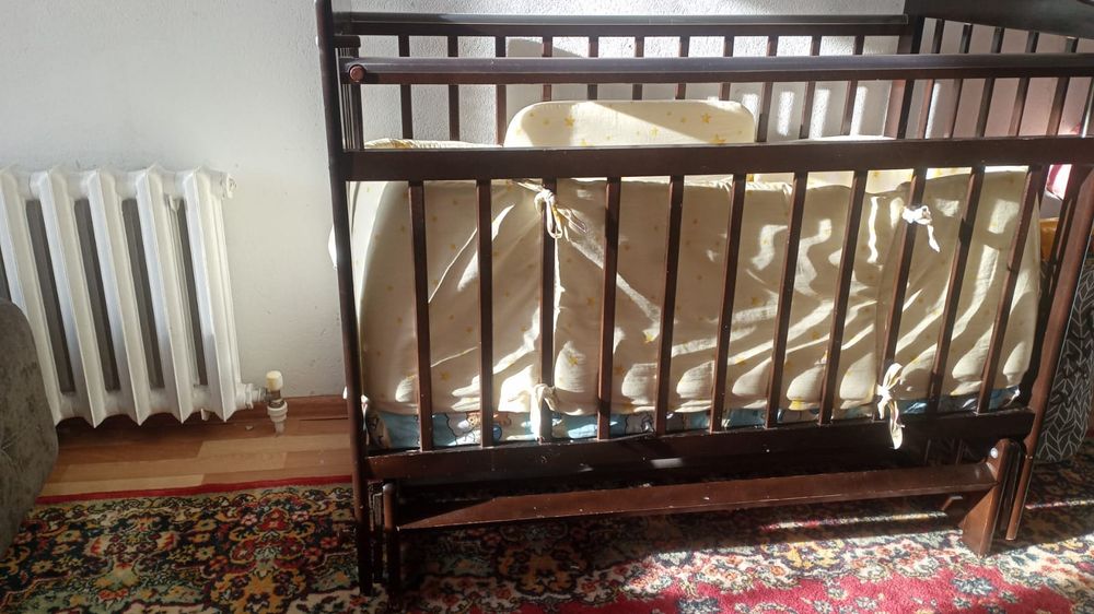 Продам кровать кочалку