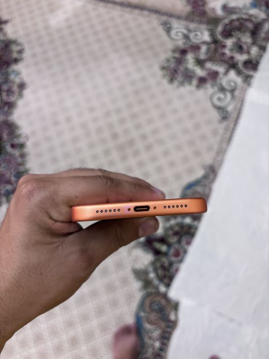 Продаётся Iphone 17 Pro Max 256gb Orange в идеальном состаяние