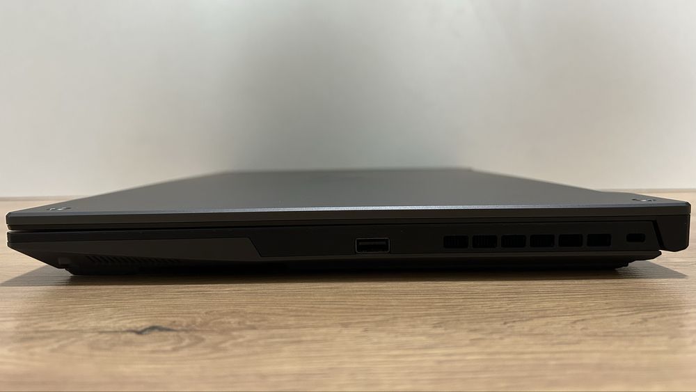 Laptop Gaming ASUS TUF F17