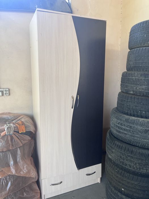 Шкаф для одеждыы