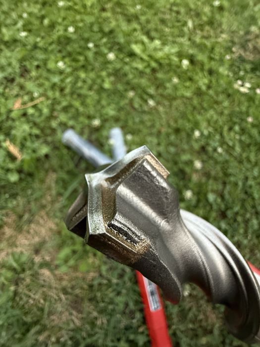 Свредла за ударно пробиване HILTI, нови и употребявани