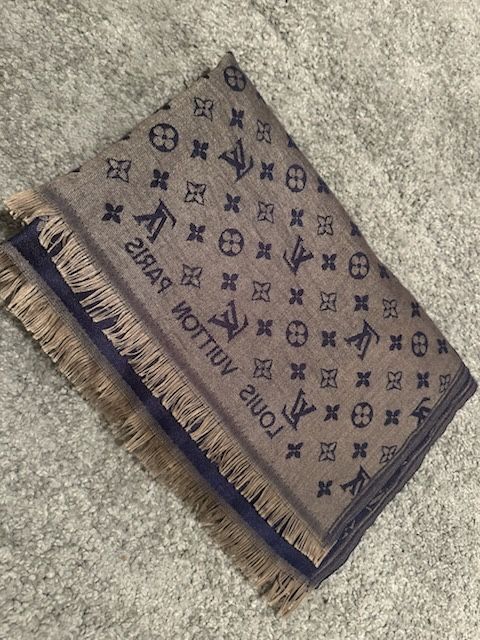 Шал LV Louis Vuitton