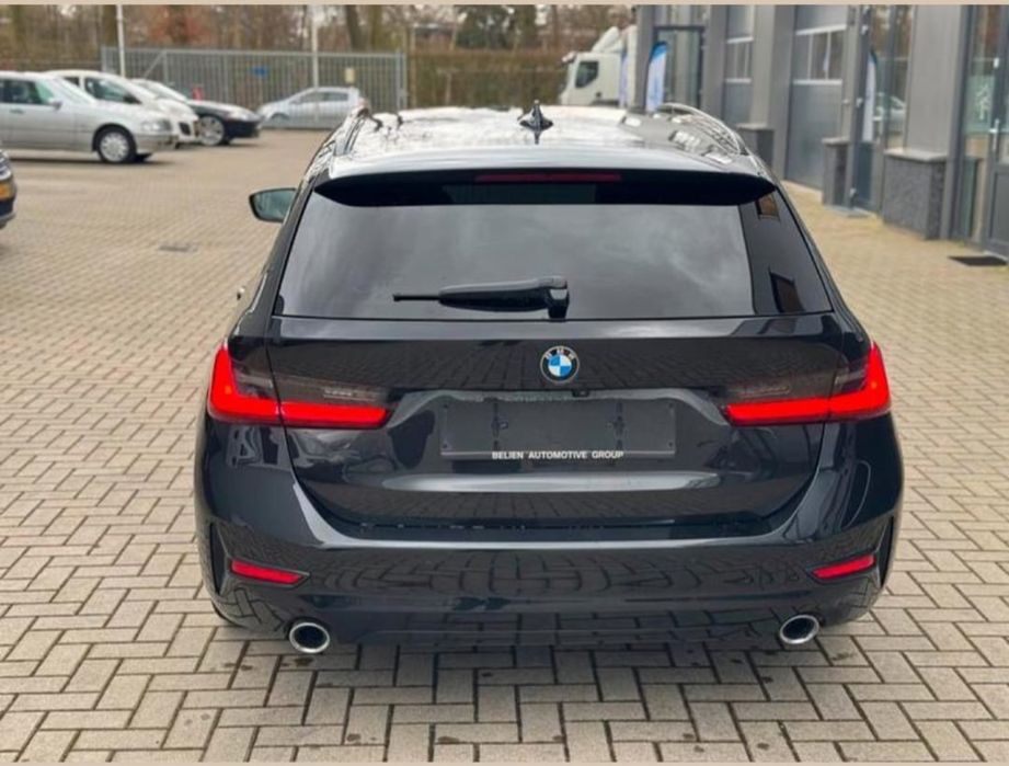 BMW 3 Series 2019 — imagine 5