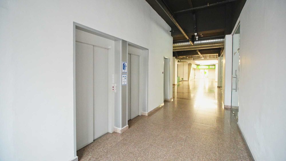 Birouri de Închiriat 20-300 mp | Business Hub | Bacău