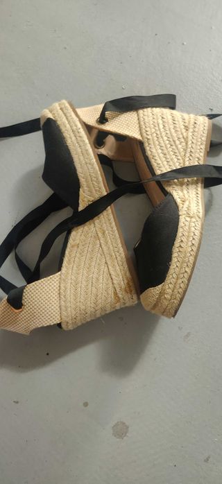 Нови Кожени чехли H&M, еспадрили Dorothy Perkins