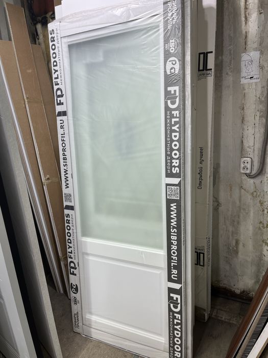 Продаю дверь новый 200х80 см