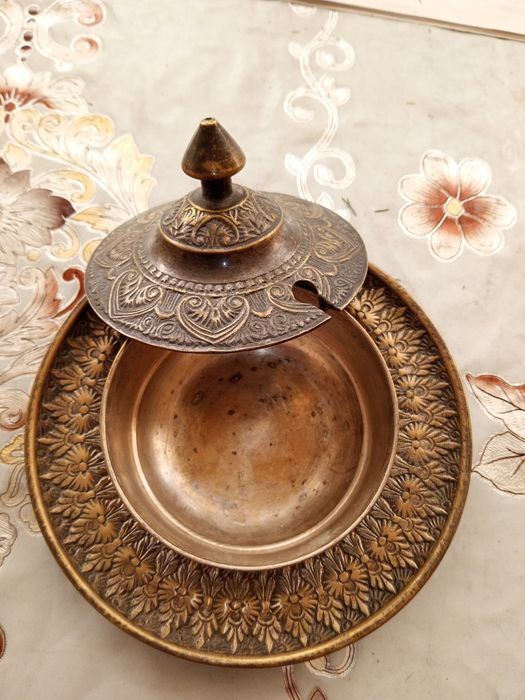 Икорница индийская