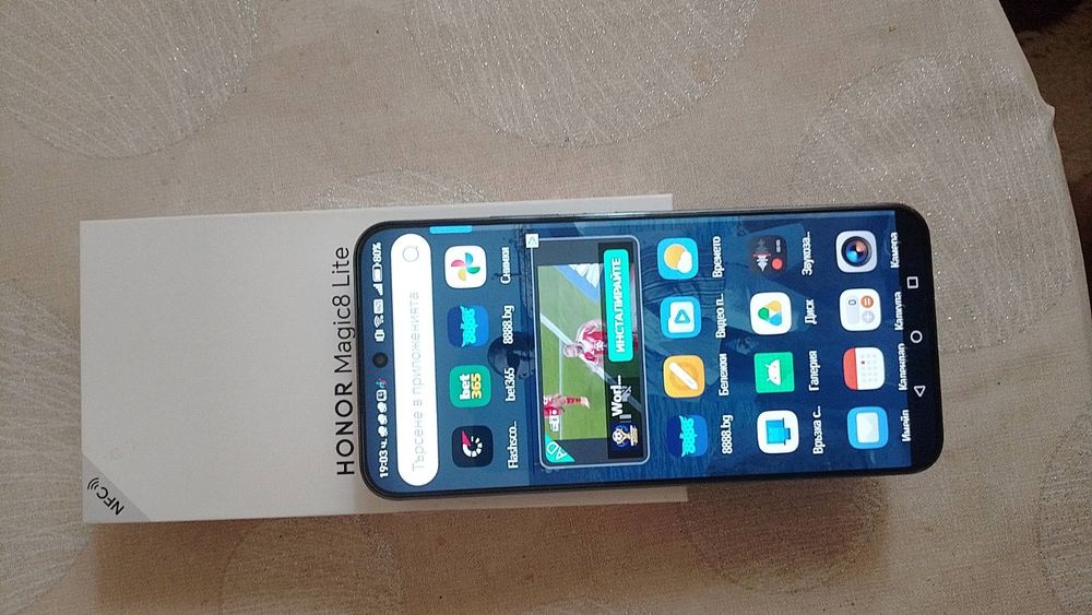 Продавам HONOR Magic8 Lite 5G