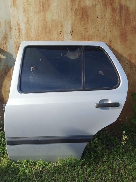 Двери на vw golf 3