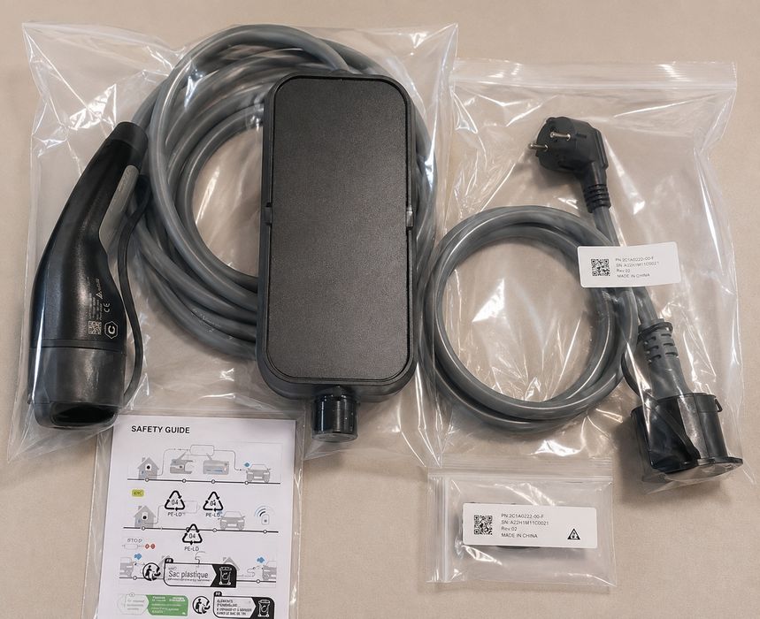 Чисто нова оригинална зарядна станция BMW Flexible Fast Charger 2.0 трифазна до 16A и 11kW