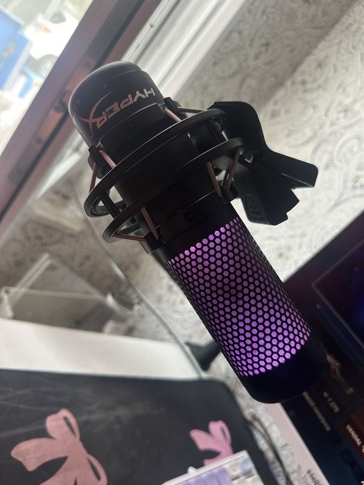 Продажа микрофона HyperX QuadCast S