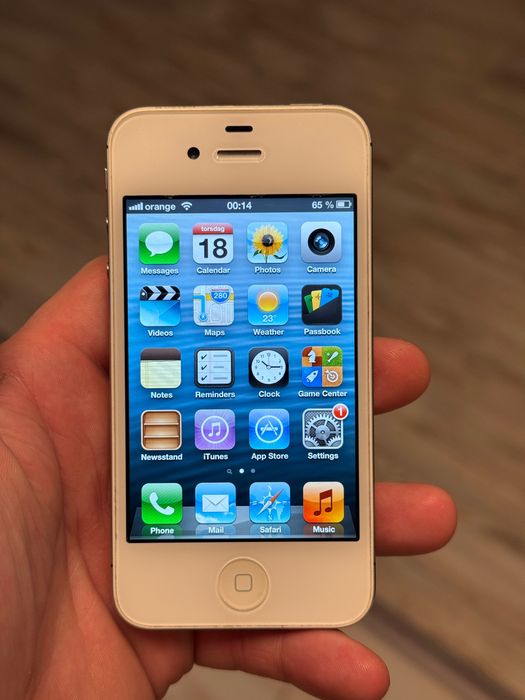 iPhone 4s White iOS 6.0.1 16GB RAR Impecabil
