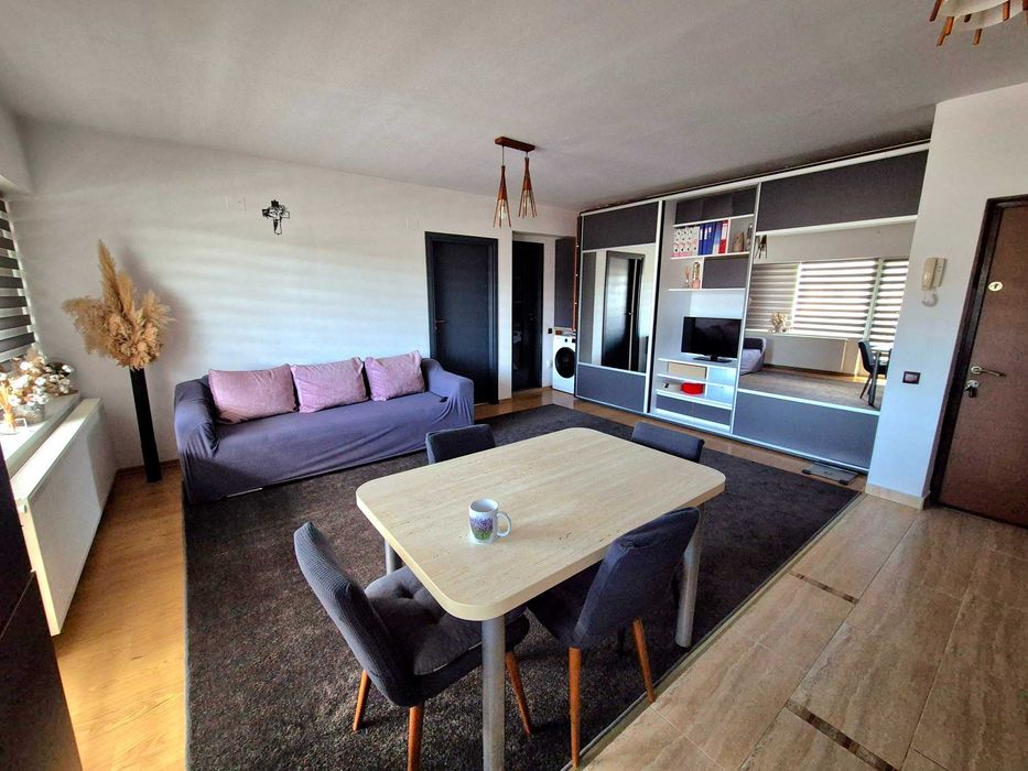Vanzare apartament 2 camere Floresti, Ultracentral, Loc de parcare inclus