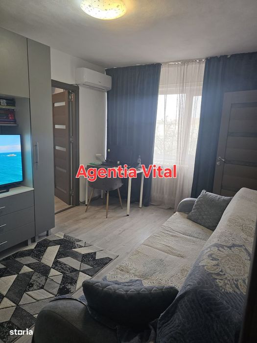Apartament Valea Roșie, 4/4,cu balcon, mobilat