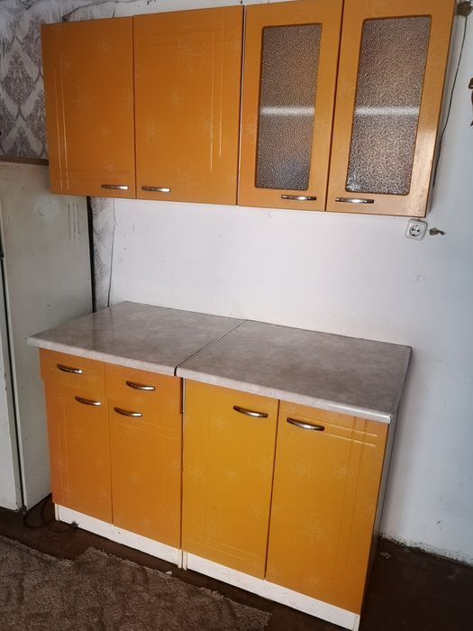 Кухонный гарнитур