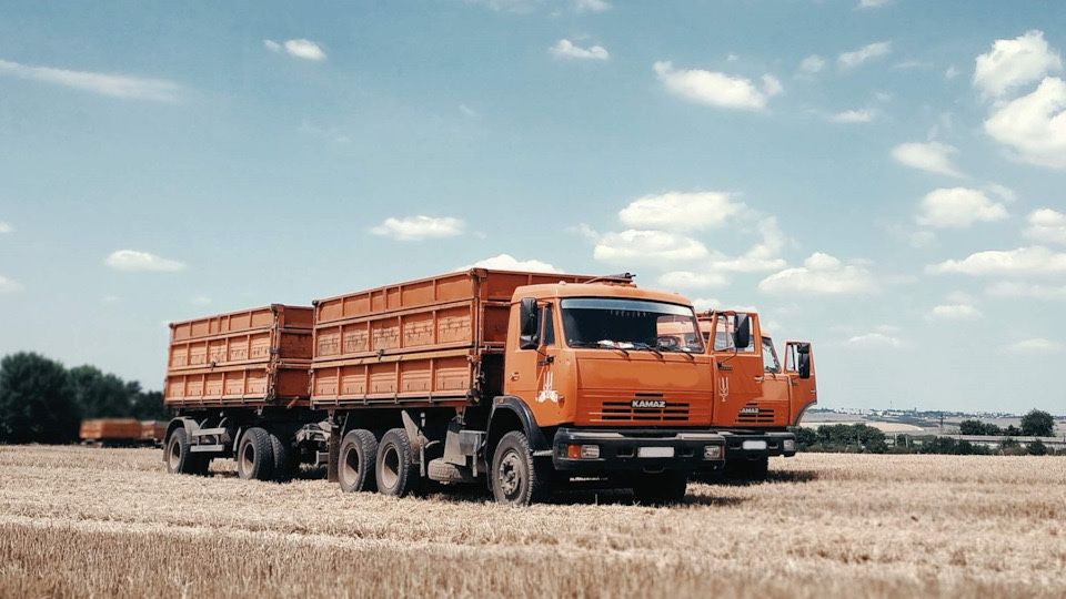 Услуги камаз с прицепом, грузоперевозки, сельхозник,ПГС,гравии,песок