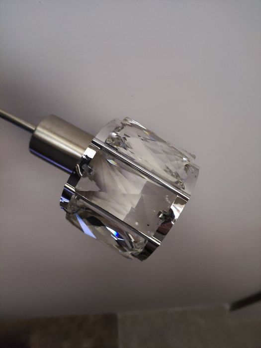 Полилей метал, стъкло