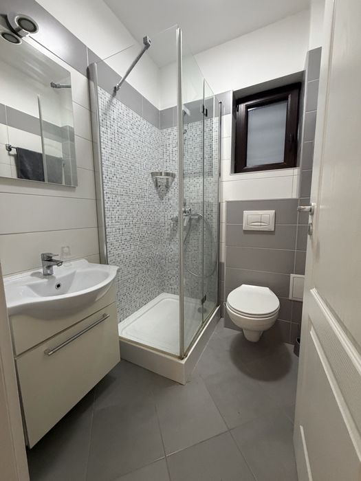 Proprietar Vand Apt.  3 camere Ghimbav, cu gradina cartier Florilor