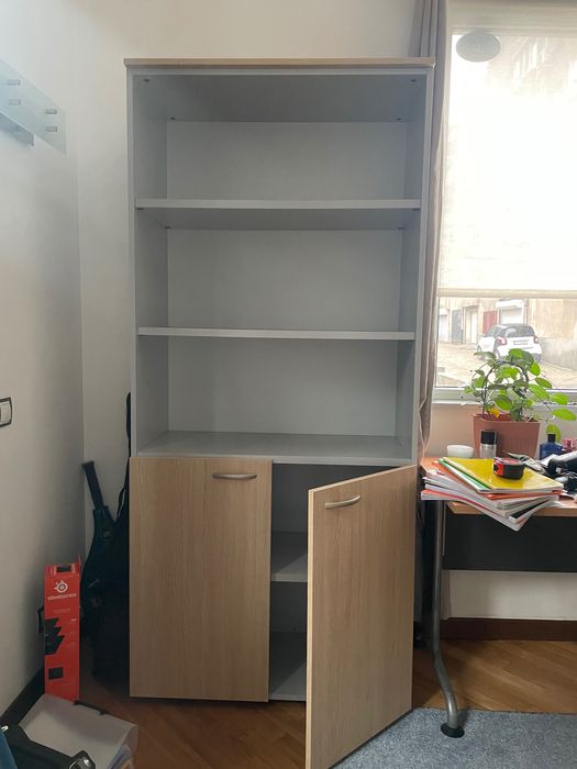 Шкаф - библиотека