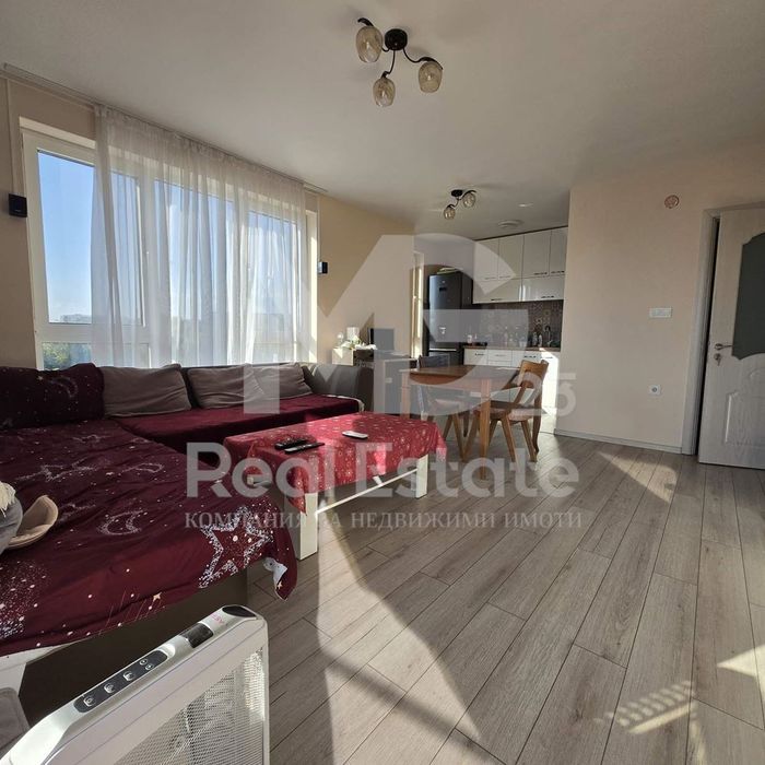 Продава се Тристаен апартамент в Пловдив, Тракия - 109 кв.м за 1926 €/кв.м - Снимка #2