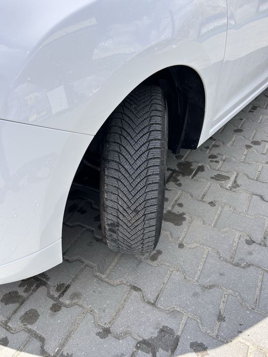 Dacia Logan 2020 1.0 SCE aer conditionat kilometri putini