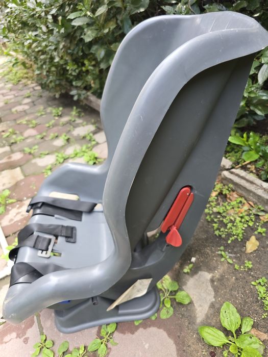 Кресло детское автомобильное.