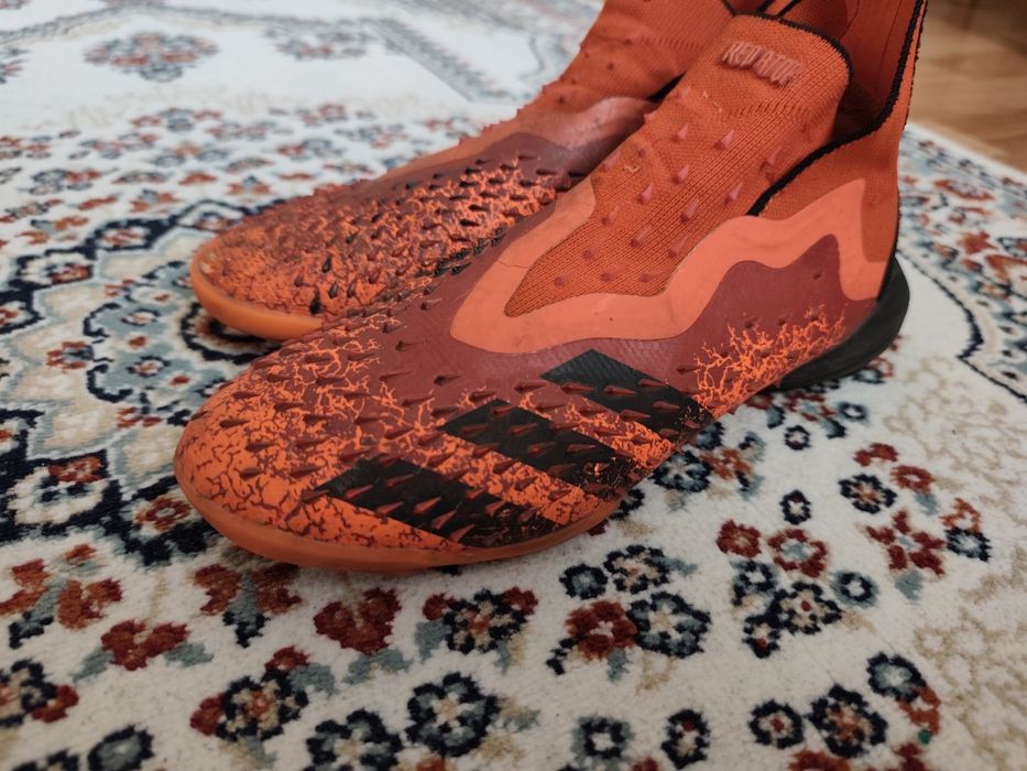 Продам сороконожки Predator