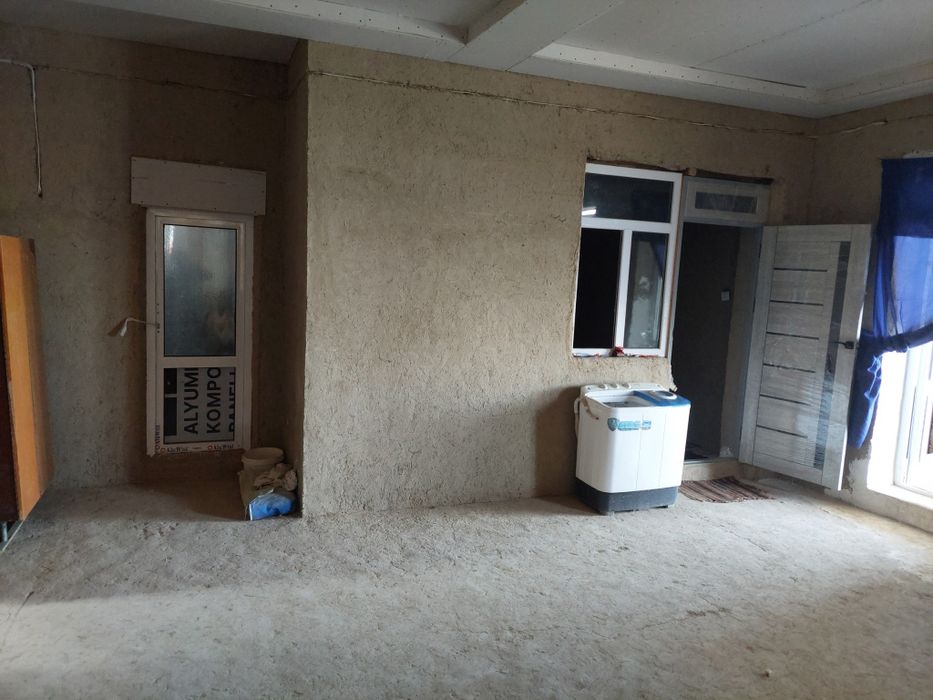 Участка сотилади