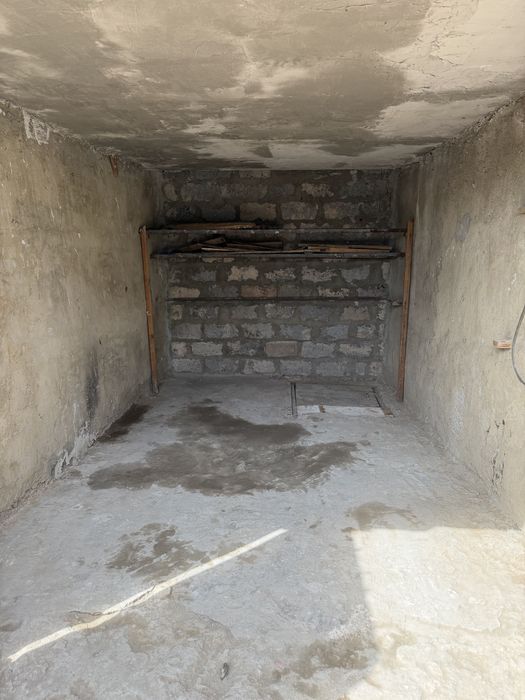 Гараж с погребом