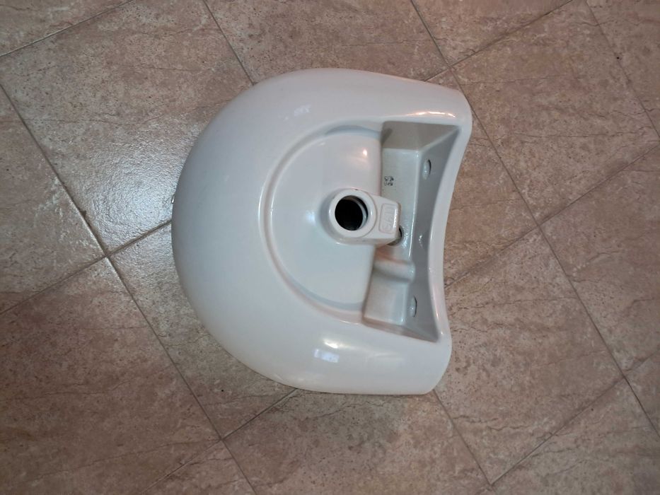 Мивка за баня, като нова