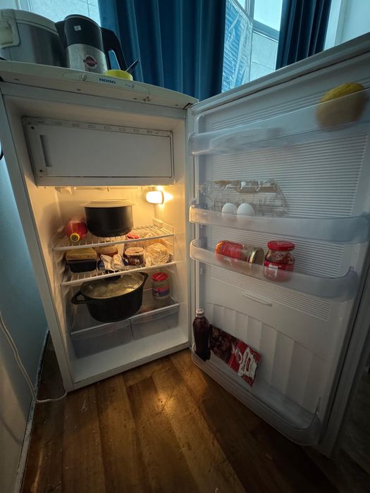 Продам холодильник