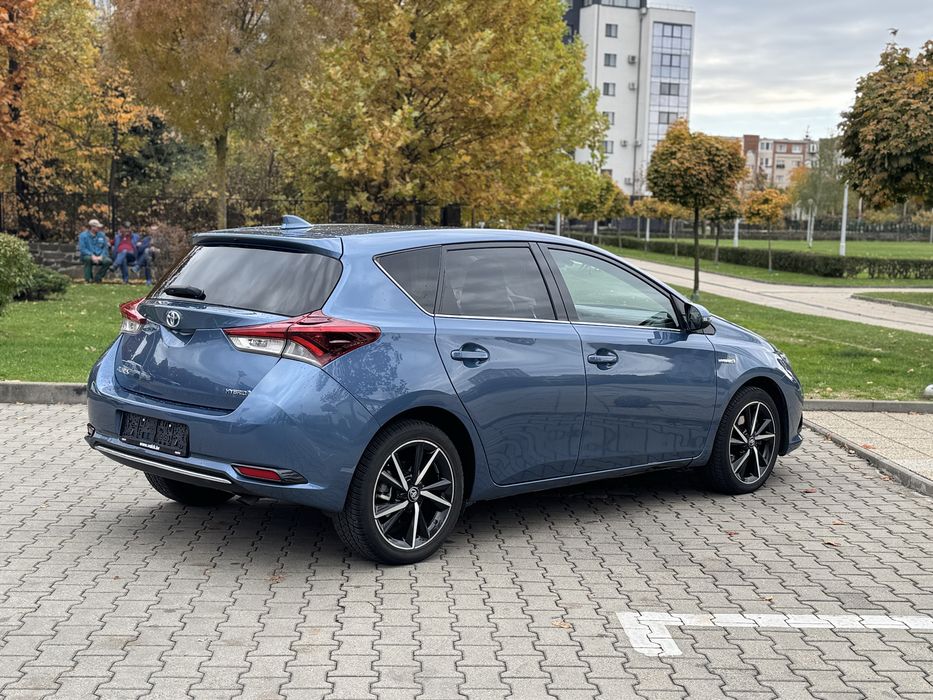 Toyota auris 2019  hybrid 1.8