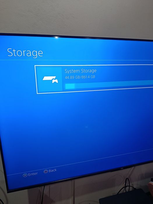 Consola PlayStation 4 (PS4) Slim 1TB - 3 Manete originale - 7 Jocuri (TLOU, AC Odyssey)