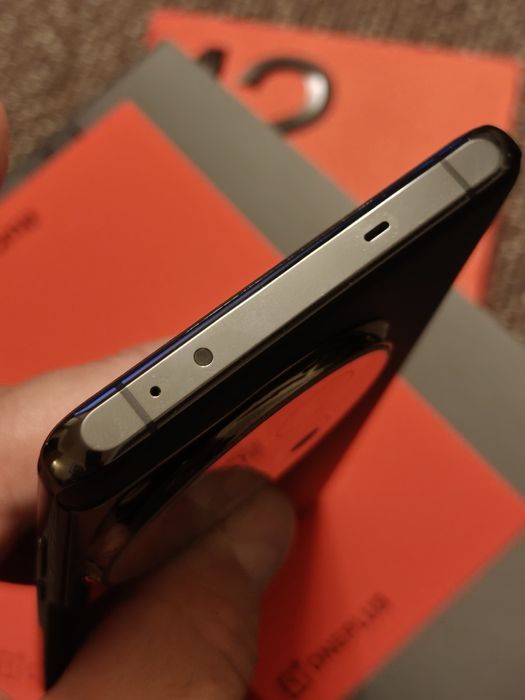 Oneplus 12 - 16Gb RAM 512Gb stocare impecabil