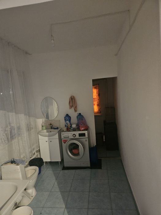 Дара тұрған жер үй сатылады