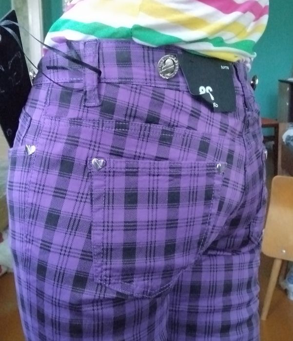 Продам брюки летние клетчатые