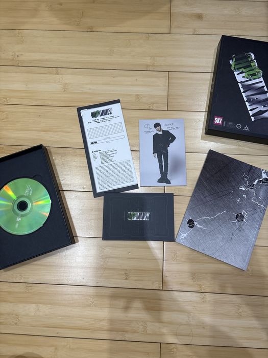 Stray Kids album “Ordinary”